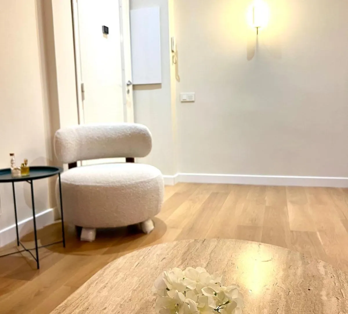 Au Port De Nice Sublime 2 Pieces Renove A Neuf Climatise Apartment